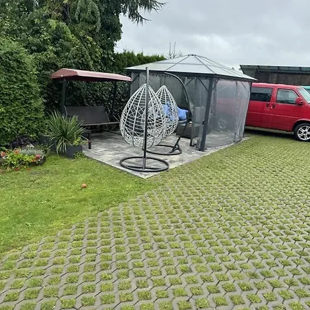 Dom Nad Jeziorem Holiday home Rokity (Pomerania)