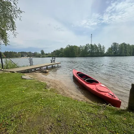 Semesterbostad Dom Nad Jeziorem